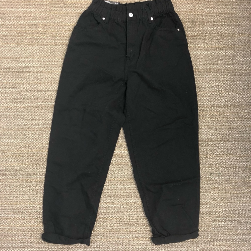 3/$25 H&M black denim jeans
